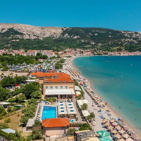 Dobrovit Szálloda 3*