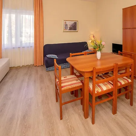 Dobrovit 3* Baska (Krk)