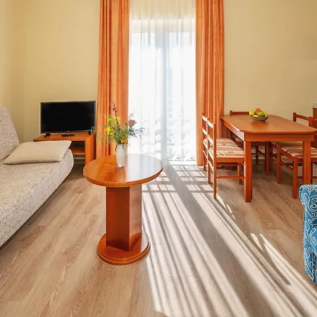 Dobrovit Baška