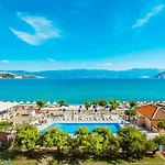 Hotell Dobrovit