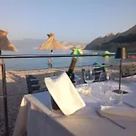 Отель Dobrovit