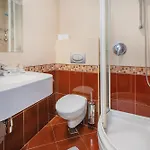 Dobrovit 3* Baška