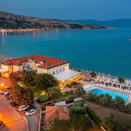 Hotel Dobrovit