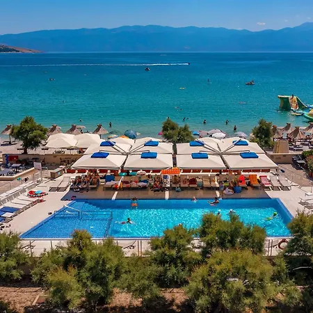 Hotel Dobrovit 3*