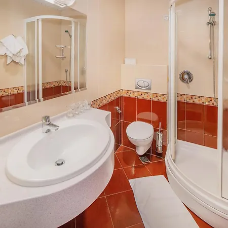 Hotel Dobrovit Baška