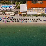 Hotel Dobrovit 3*