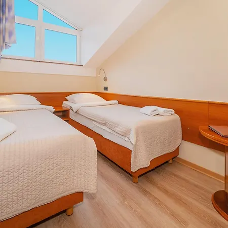 Dobrovit Hotel Baška